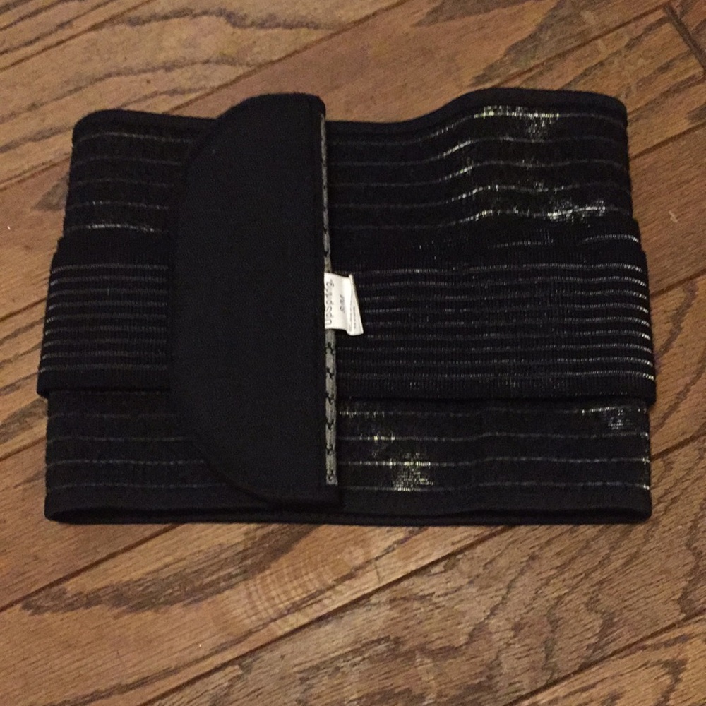 Postpartum Belly Wrap